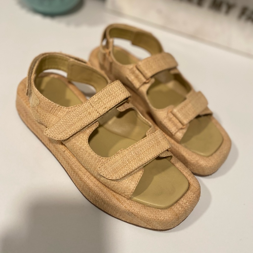 LOEFFLER RANDALL Blaise Natural Platform Sandal